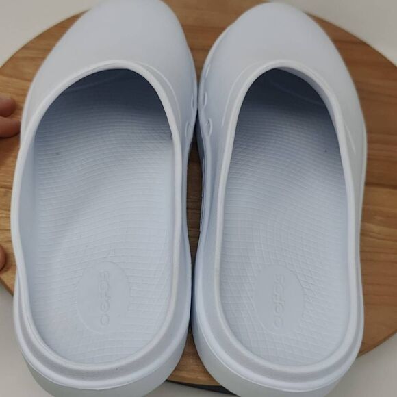 Oofos Oocloog Clogs Recovery Shoes- Mens- Size 10-White-Slip On-Comfort-Sandals - Picture 7 of 12